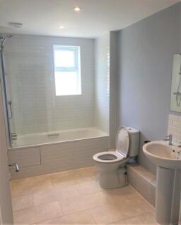 Carisbrooke Centre, Carisbrooke Road, Gosport, Hants photo 5