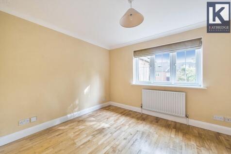 Corner Farm Close, Tadworth - KT20 5SJ