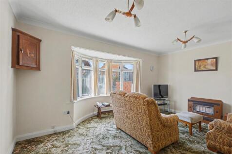 Bay fronted Lounge