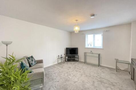 Foxglove Gardens 1 - Lounge 2.jpg