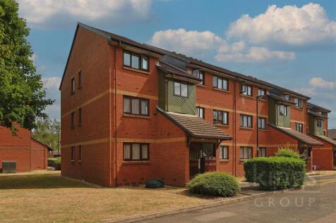 Enfield, EN1 - property photo