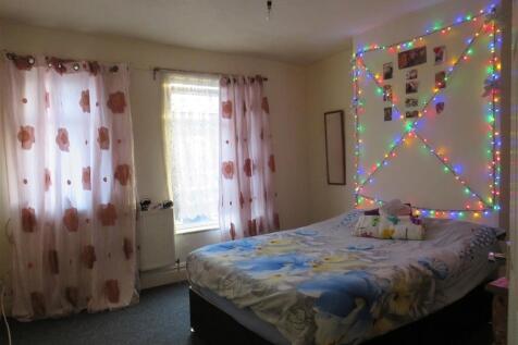 Bedroom 1.jpeg