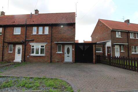Spacious end of terrace