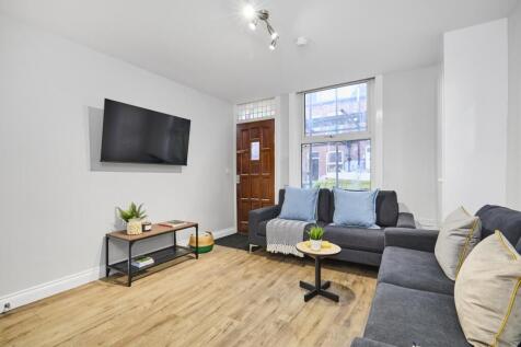 Welton Grove, Leeds photo 2