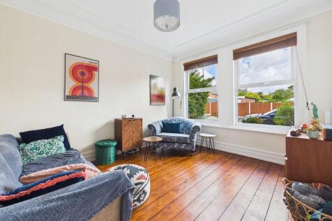 CAM03111G0-PR0330...