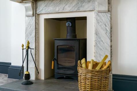 99063_38 Springs Terrace (10).jpg