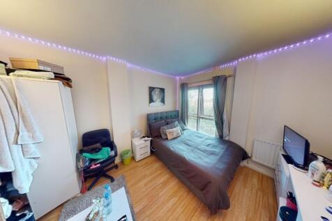 12-Portland-Square-11102022_122631