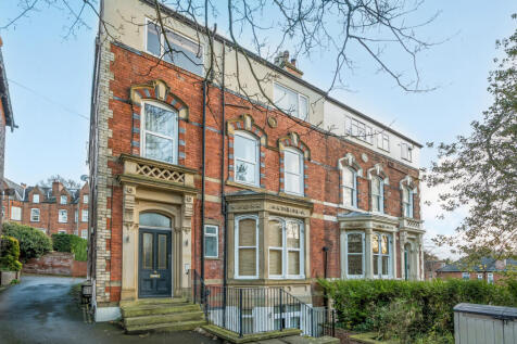 Leeds, LS6 - property photo