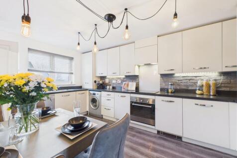 Newcastle Upon Tyne, NE15 - property photo