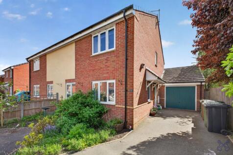 Evesham, WR11 - property photo