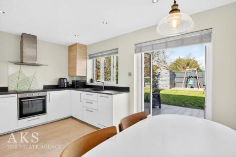 Enfield Close, Hilton, DE65 photo 3