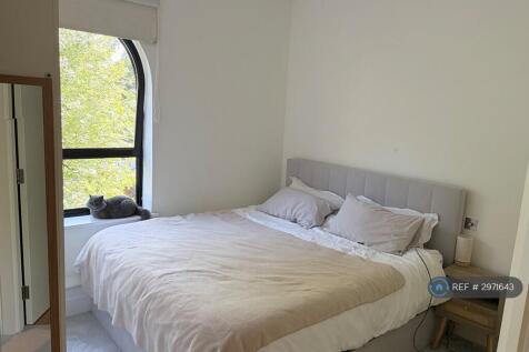 Primary Bedroom With Two Built In Closets