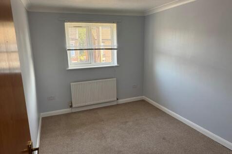 Gordon Court photo 5