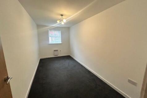 Manor Road, Manchester, Greater Manchester, M19 photo 3
