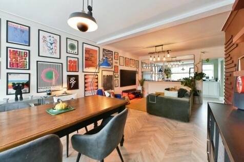 pbox-IMG.jpg
