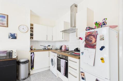 CAM03582G0-PR0122...