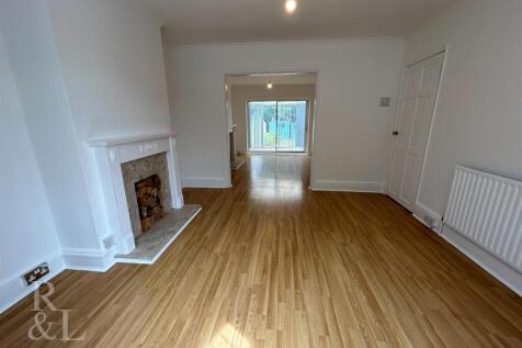 Springhill Grove, Wolverhampton photo 3