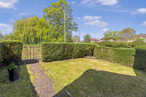 Front Garden.jpg