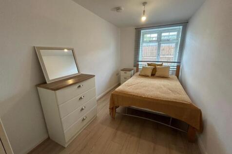 Bedroom 3.jpg
