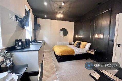 Studio Room 2