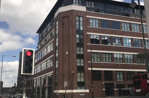 2 Bedroom Apartment - AVAILABLE NOW TO LET