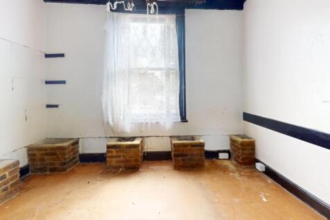 249 Eversleigh Road, Battersea, London, SW11 5XS