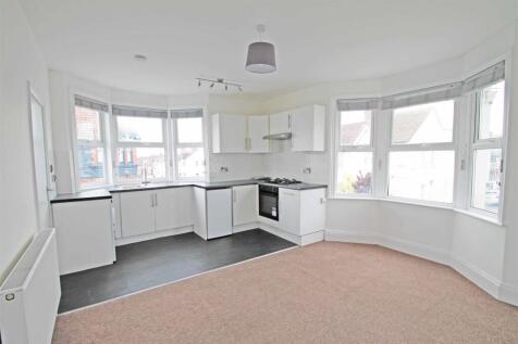 Open Plan Lounge Kitchen