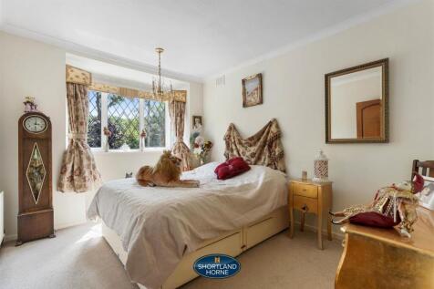 24 Howes Lane (1 of 29).jpg