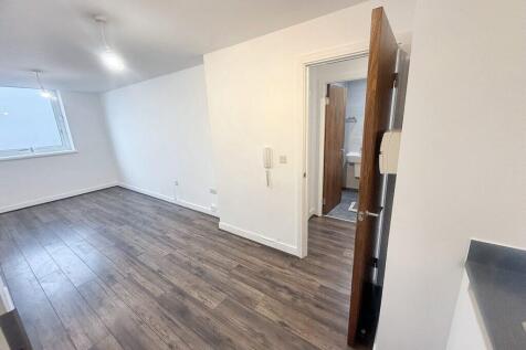 Landmark Waterfront West - Diner