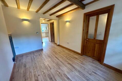 Front Street, Thirsk, North Yorkshire, England, YO7 photo 4