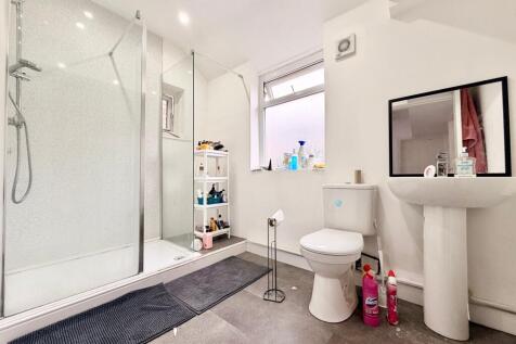 Rolleston Drive, Lenton photo 4
