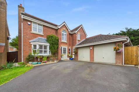 Ormskirk, L40 - property photo