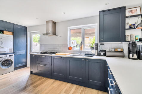 1376604-14-691328...
