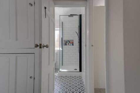 Landing into family bathroom