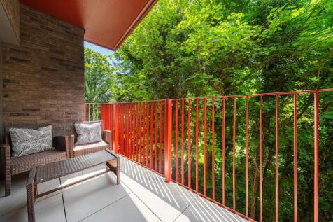 Eleanore House-14.jpg