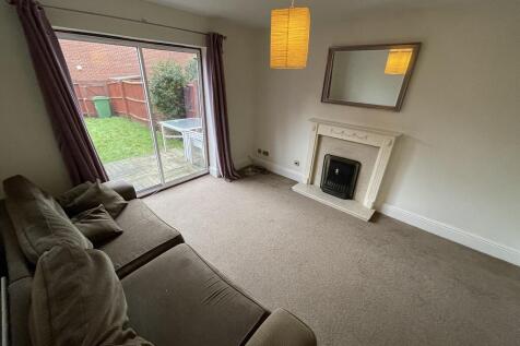 STOURBRIDGE - Chapelfield Mews photo 3