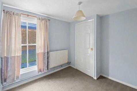 The Broadway, St Ives, Cambs, PE27 photo 5