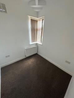 Curzon Road, Stretford, M32 photo 4