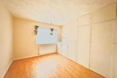 PHOTO-2025-12-15-...