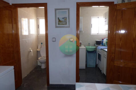 2 Bedroom Semi - Detached For Sale-PAR14-17