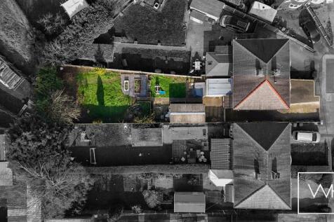 11 Ingle Grove, Spro