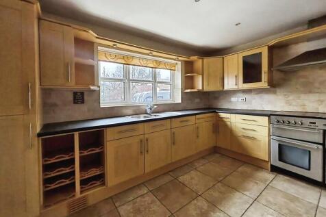 1530b7d2-WhatsApp...