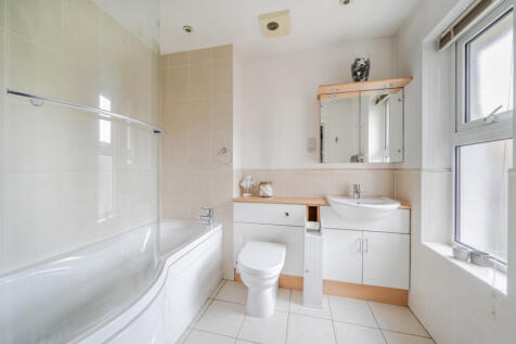 1381289-12-692477...