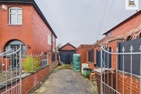 CAM02899G0-PR0082...