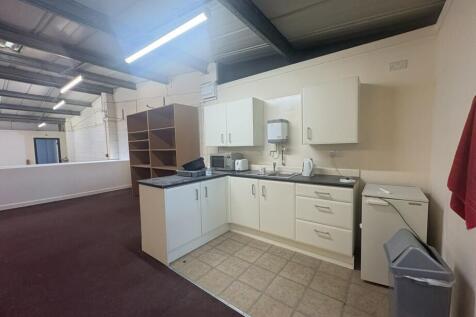 Office to rent Image 4