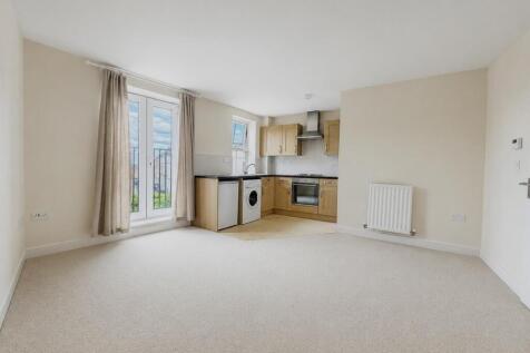 Britten Road, North Swindon photo 4