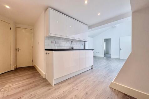New Road, WARE photo 5