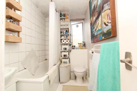 Arbor Court, N16