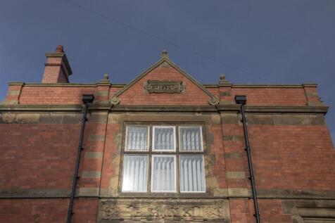 030222-   Bank House