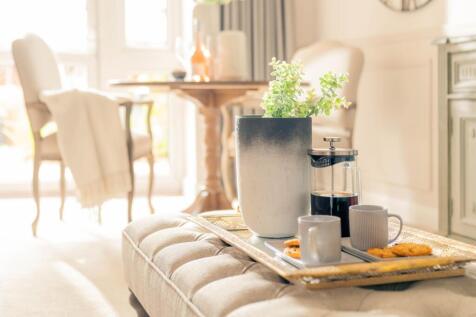 Show home dining area